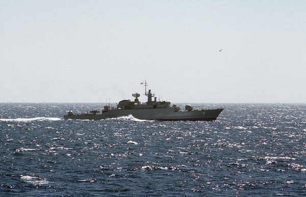 A starboard beam view of an Iranian Alvand class frigate underway.