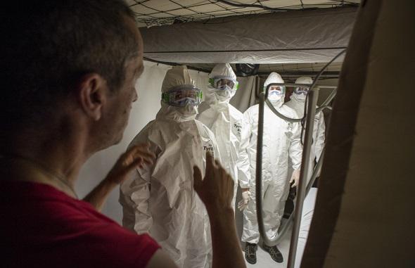 ebola-20150120