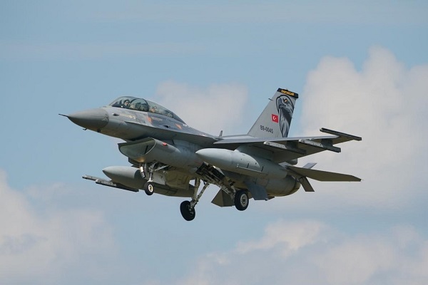 M. Biden lie la vente de F-16 « Viper » à la Turquie avec l’adhésion de la Suède à l’Otan