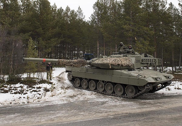 L’Espagne va livrer des chars Leopard 2A4 supplémentaires à l’Ukraine