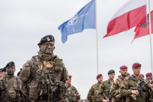Były sekretarz generalny NATO ostrzegł, że Polska i państwa bałtyckie mogą interweniować na Ukrainie