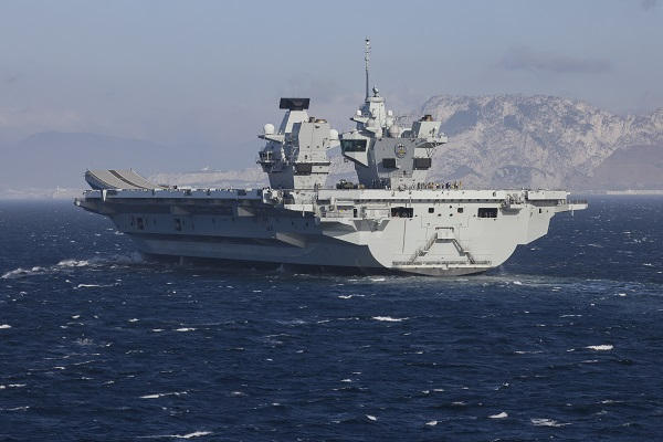 Le porte-avions britannique Prince of Wales annoncé en Méditerranée… toujours sans F-35B mais avec des hélicoptères